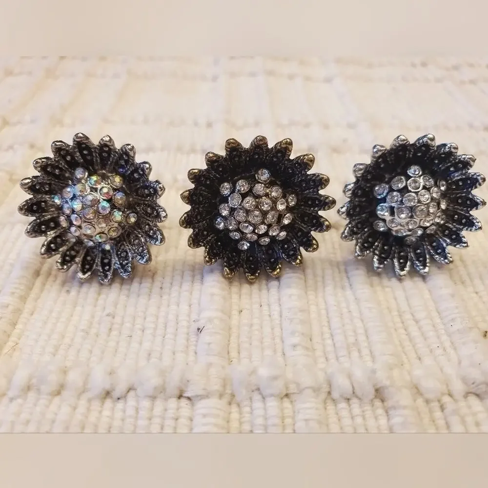 Bundle of floral glam jeweled art deco adjustable flower rings lot - Picture 2 of 3